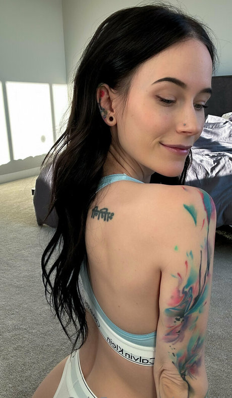 Catziilla photo 1207