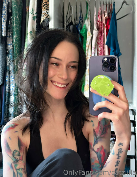 Catziilla photo 1278