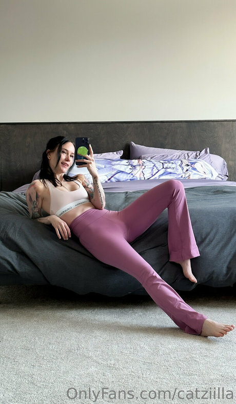 Catziilla photo 1280