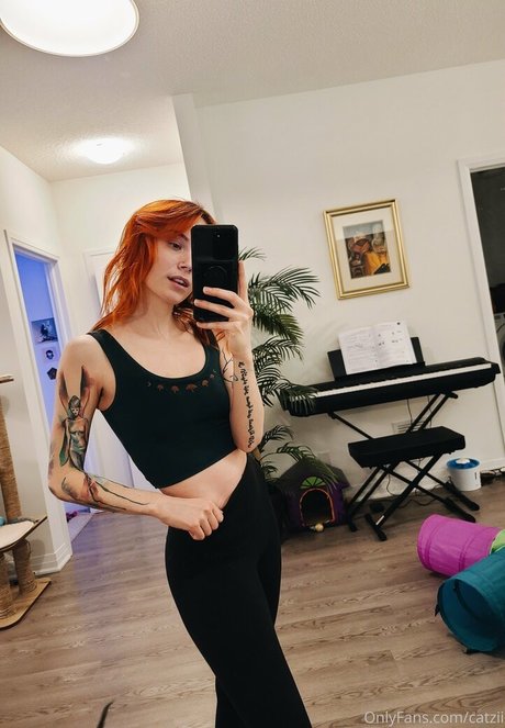 Catziilla photo 1314