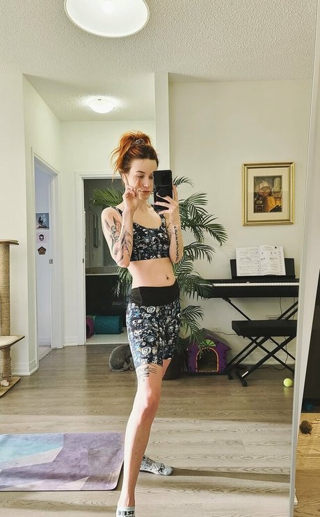 Catziilla photo 1352