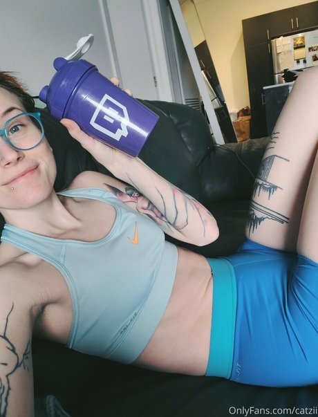 Catziilla photo 1365