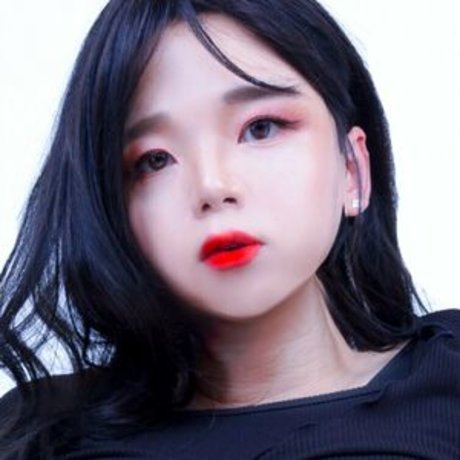 CD Jieun photo 11