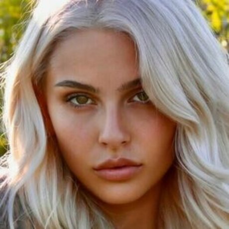 Cece Leigh photo 14
