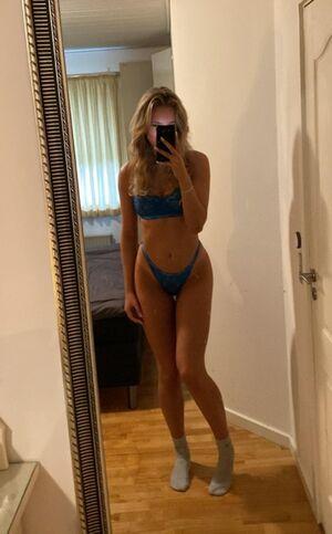 Cecilie Hoyer photo 27