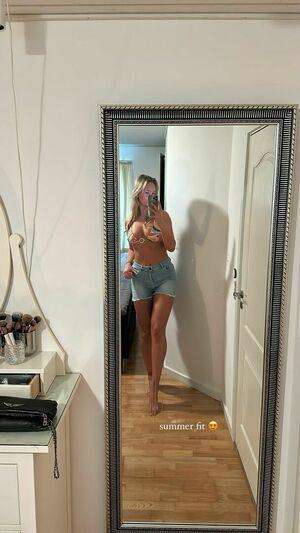 Cecilie Hoyer photo 67