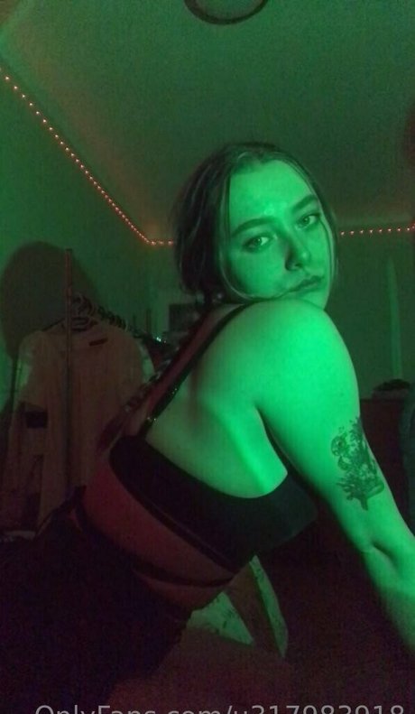 Celebrity_hannah_montana photo 53