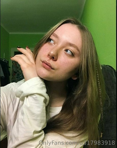 Celebrity_hannah_montana photo 60