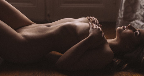 Celine Fairon photo 128