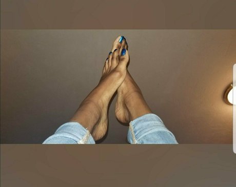 Cfootgoddessx photo 12