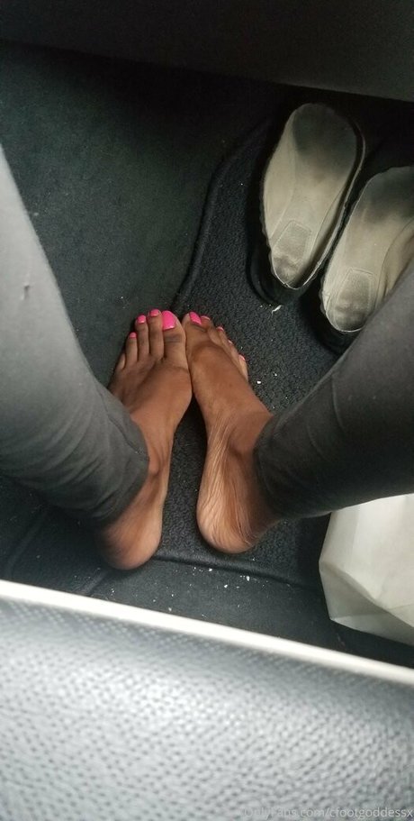 Cfootgoddessx photo 37