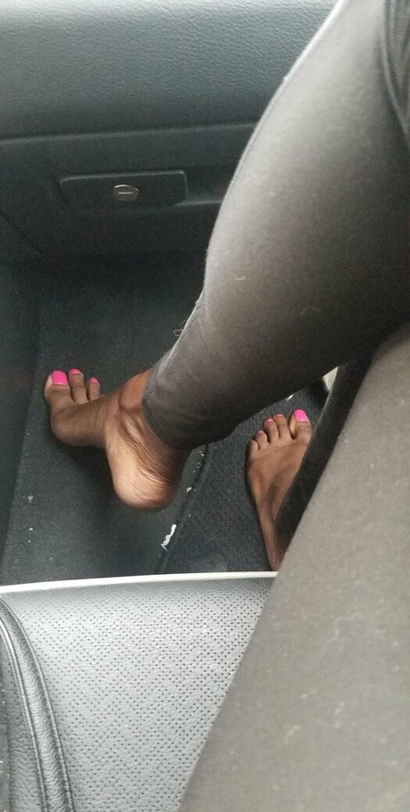 Cfootgoddessx photo 38