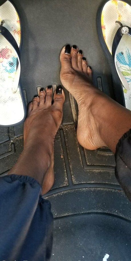 Cfootgoddessx photo 60