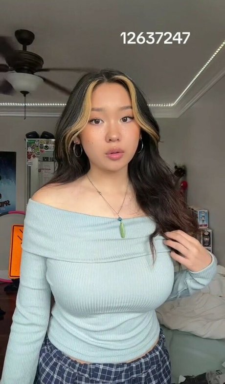 Chaela photo 98