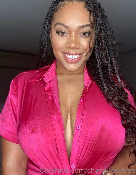Chanelfoxxfree photo 21