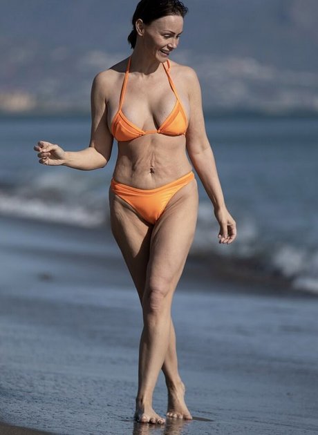 Chanelle Hayes photo 17