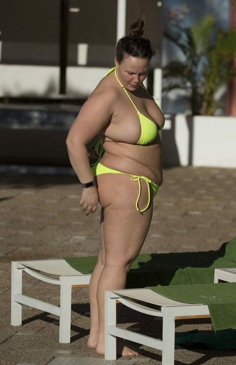 Chanelle Hayes photo 39