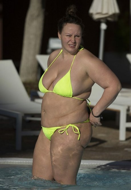 Chanelle Hayes photo 48