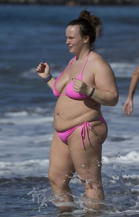 Chanelle Hayes photo 69