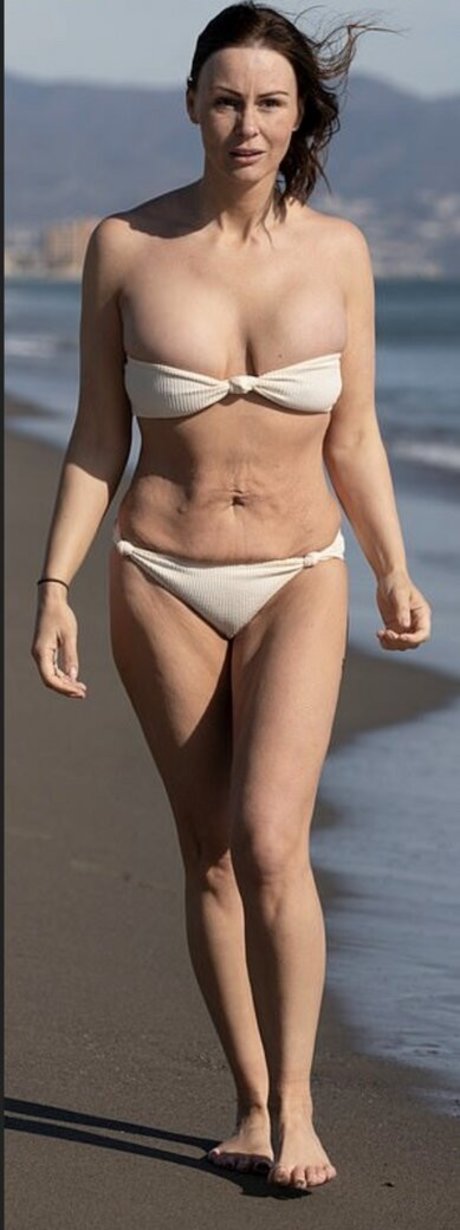 Chanelle Hayes photo 75