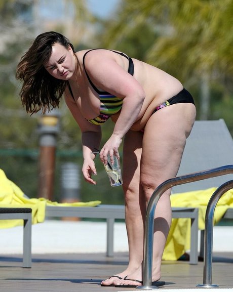 Chanelle Hayes photo 77
