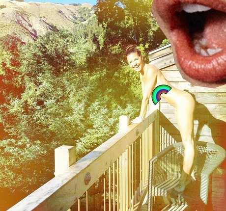 Charisma Carpenter photo 71