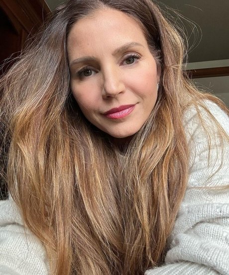 Charisma Carpenter photo 103