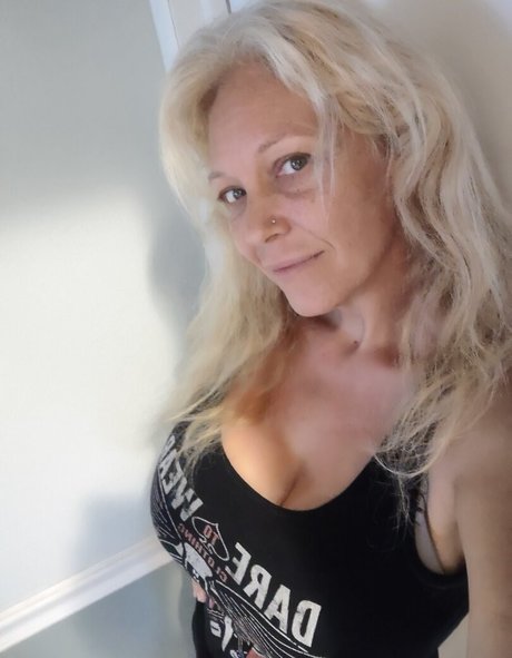 Charlee Chase photo 144