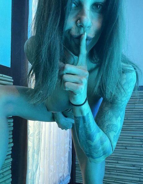 Charleexxxrose photo 46