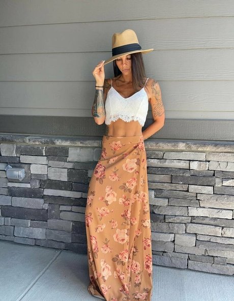 Charleexxxrose photo 48