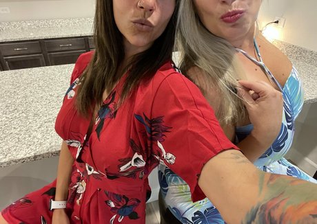 Charleexxxrose photo 167