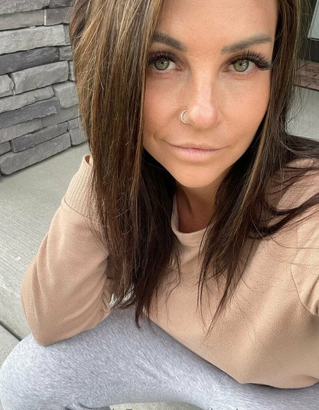 Charleexxxrose photo 205