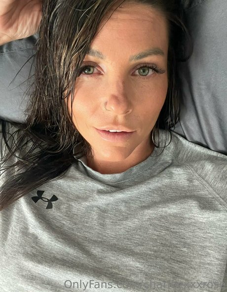 Charleexxxrose photo 224