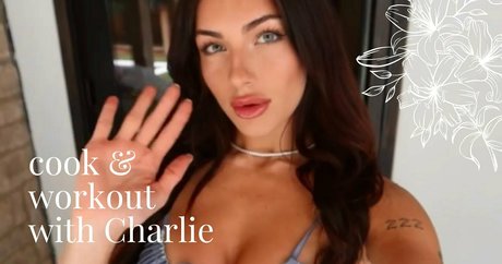 Charliefoxxxxx2 photo 6