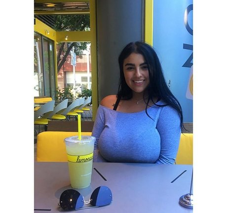 Charlotte Godoy photo 19