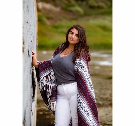 Charlotte Godoy photo 45