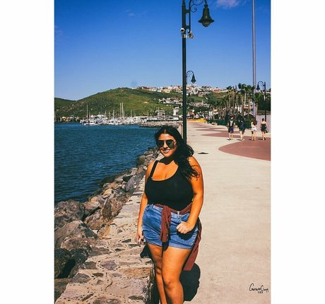 Charlotte Godoy photo 114