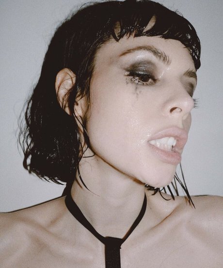 Charlotte Kemp Muhl photo 13