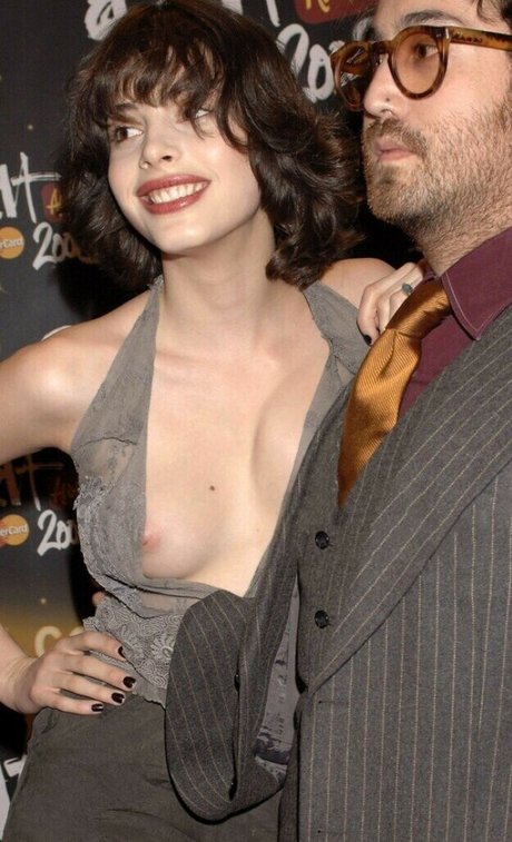 Charlotte Kemp Muhl photo 17