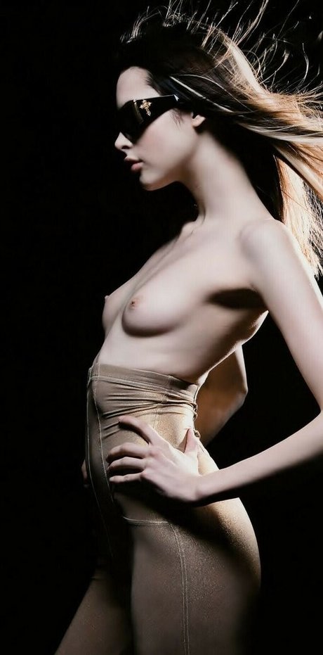 Charlotte Kemp Muhl photo 39