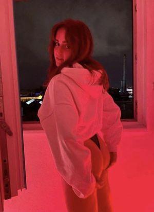 Charlotte Marie photo 15