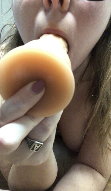 Cheekychar96 photo 78