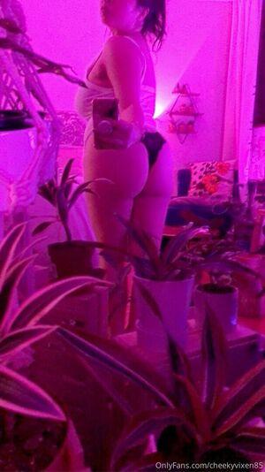 cheekyvixen85 photo 2