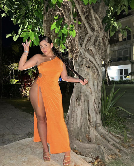 Chelsea Karpel photo 36