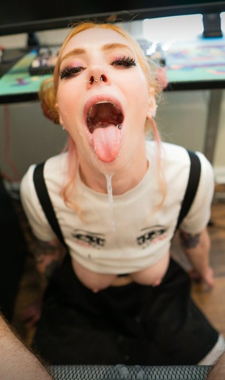 Cherrrybomb420 photo 13