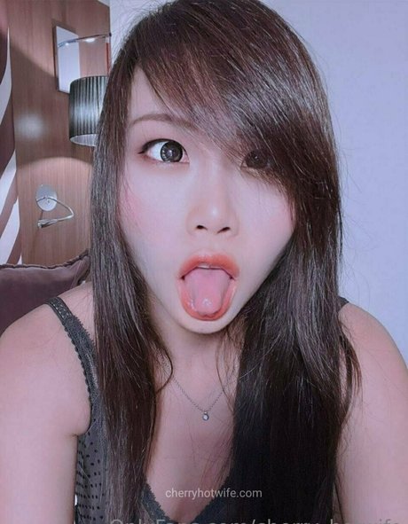 Cherry_hotwife photo 159