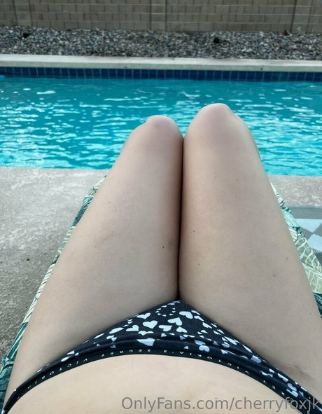 Cherryfoxjk photo 58