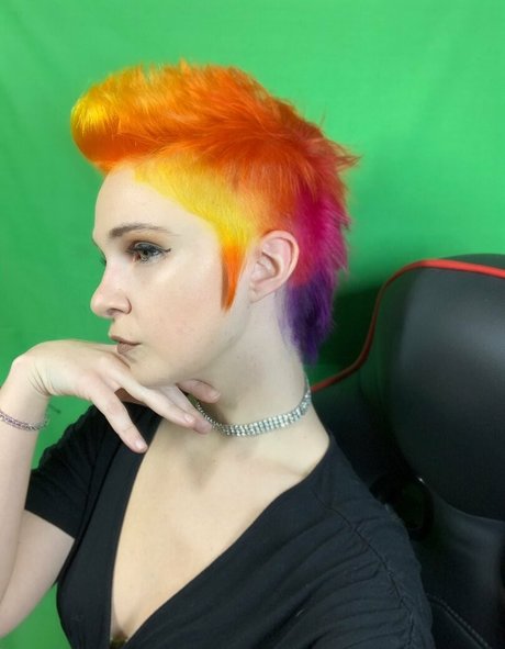 Cherryfoxjk photo 74