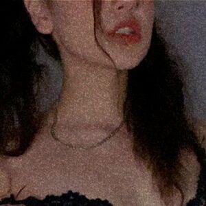 Profile photo of cherryredxo