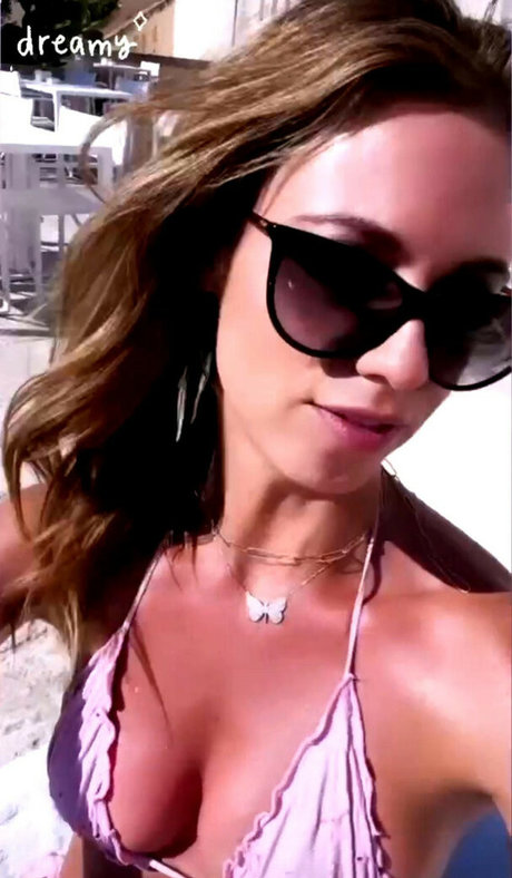 Cheryl Scott photo 14